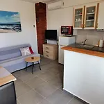 Hramina Apartment Murter