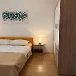 Apartamento Hramina *