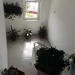 Apartment Hramina *
