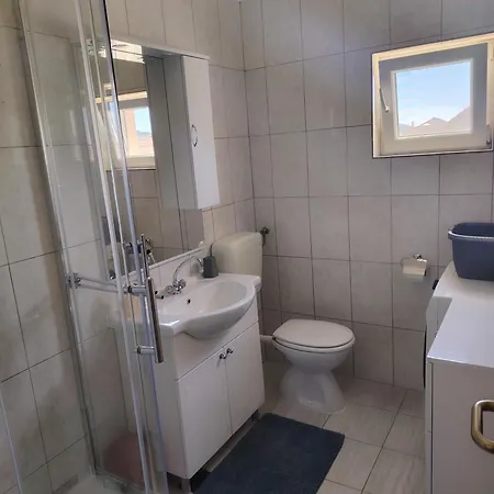 Apartment Hramina *