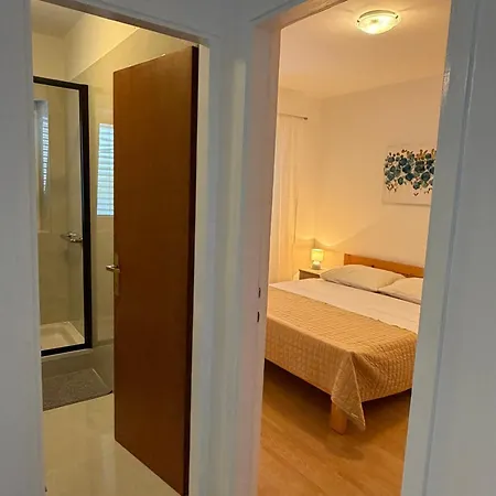 Apartment Hramina *