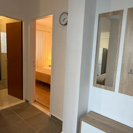 Apartment Hramina *