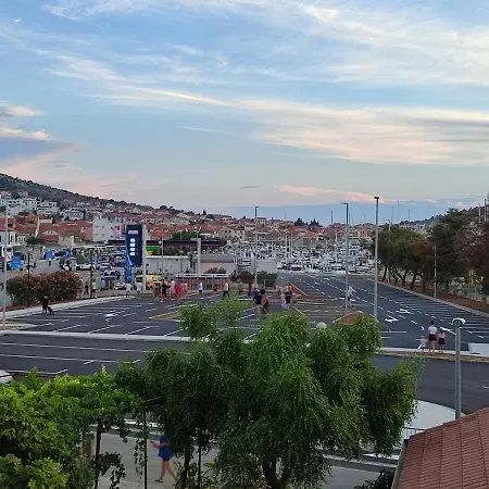 Hramina Appartement *